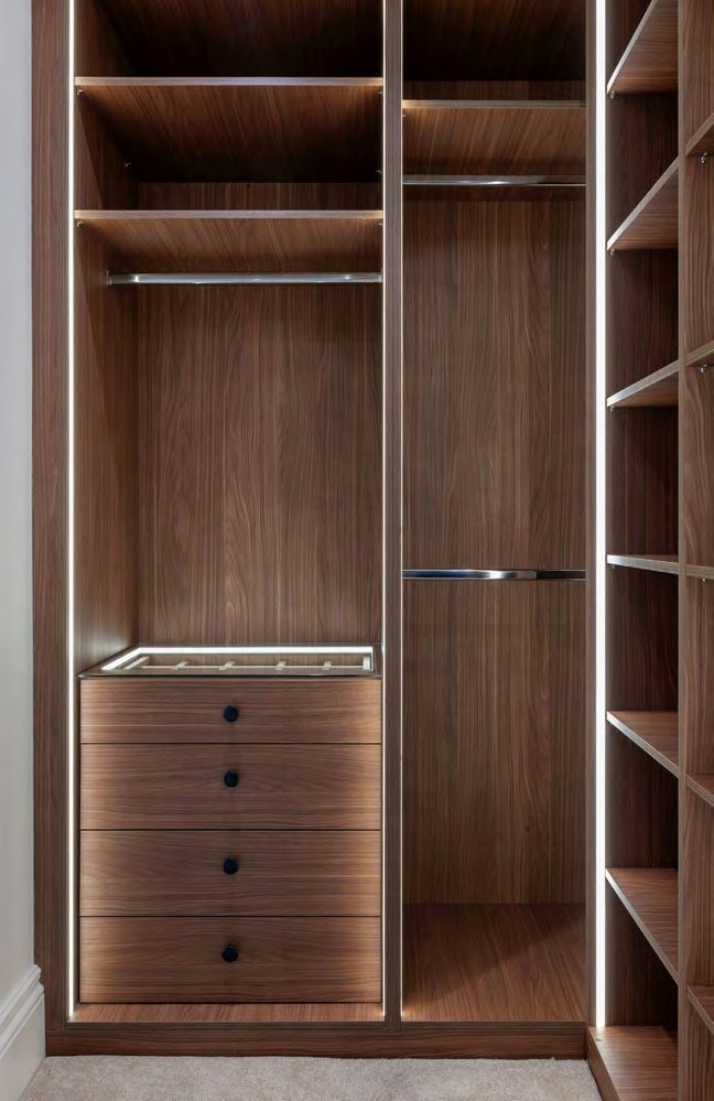 Achilles Road — Fitted wardrobe